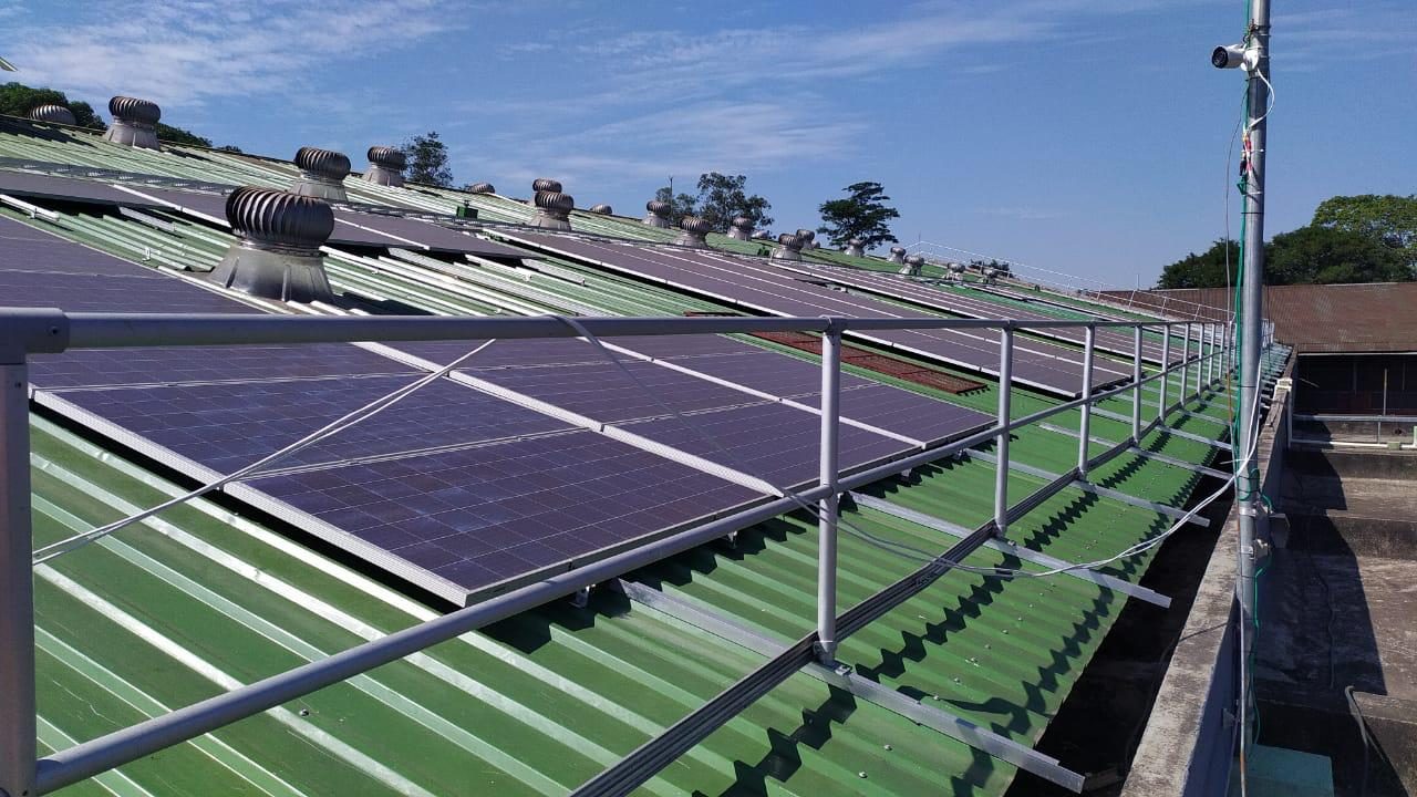 Rooftop solar array on an industrial shed